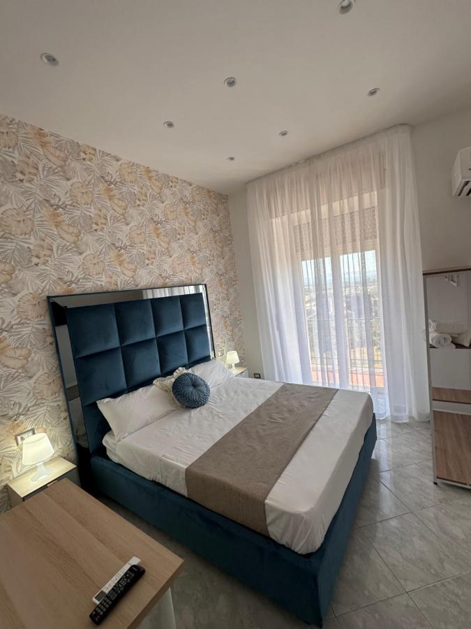 Airport Seaview Rooms Napels Buitenkant foto